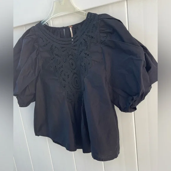 Free People Bardot Blouse 
Black Puff Sleeve - Picture 2 of 9